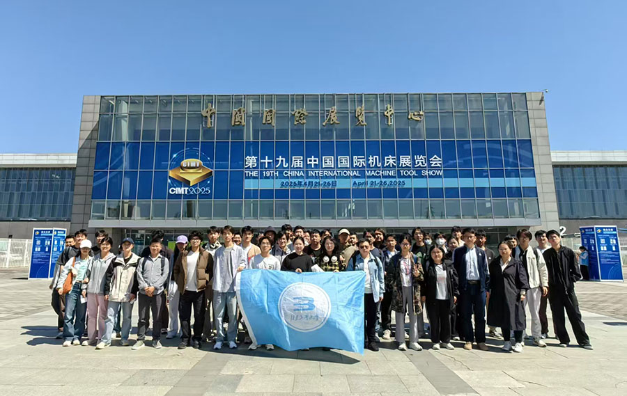 75a51621507054d7dd335dd59c543cec_1747014343462771.jpg 75a51621507054d7dd335dd59c543cec_1747014343462771.jpg